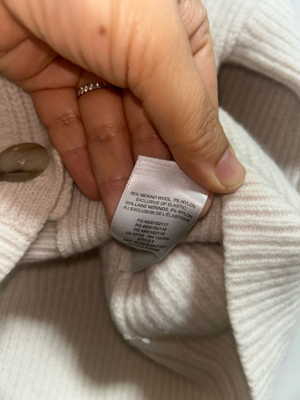 Aritzia Babaton Cream Chunky Merino Wool Lagoon Sweater Cardigan - Size Medium - Picture 9 of 9